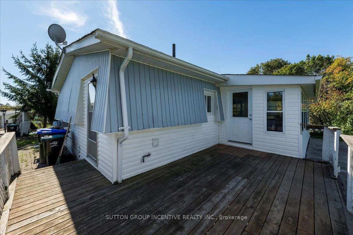 Photo 24 of 10 Mimosa Crescent, Innisfil, Rural Innisfil — HOMEH