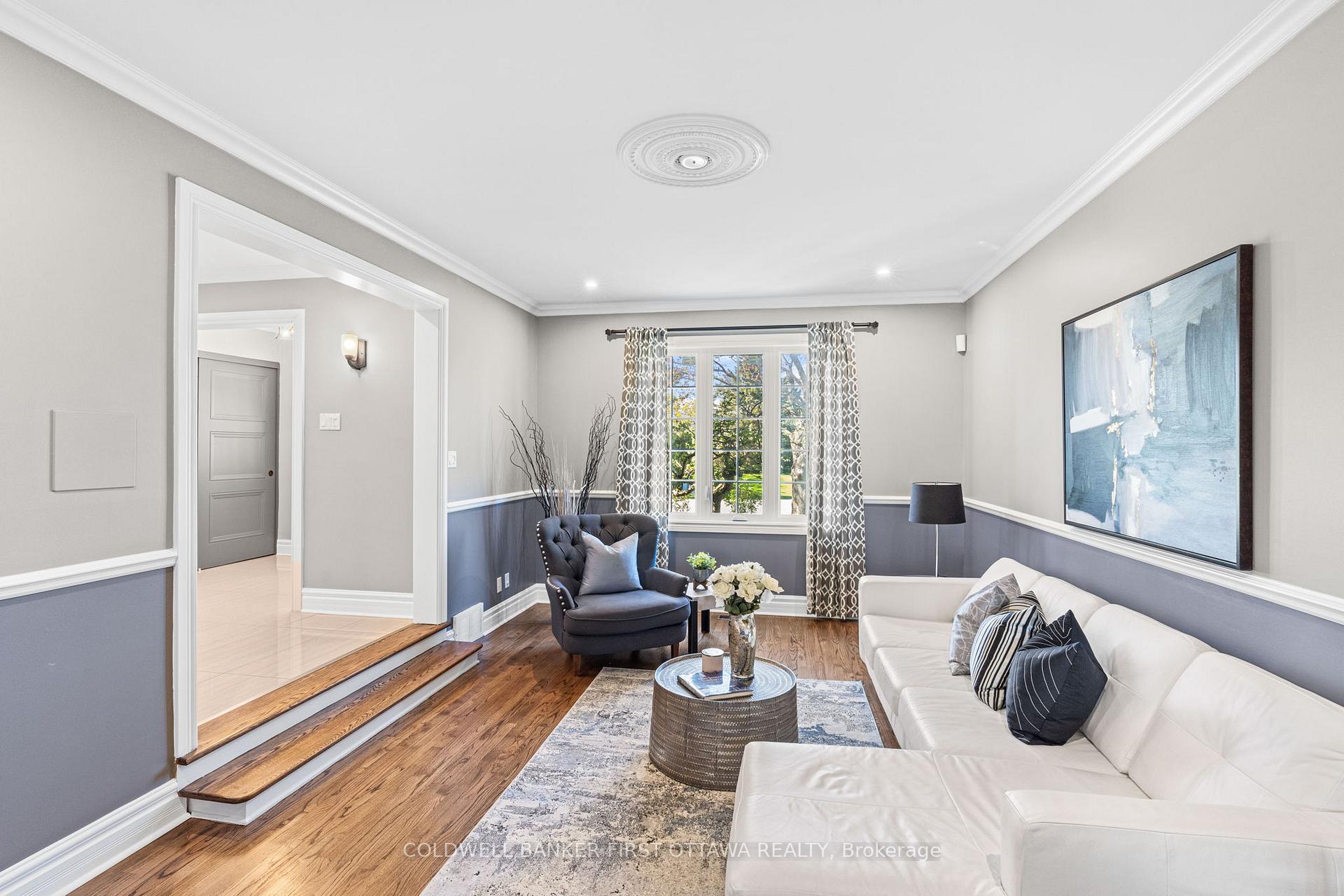 Photo 9 of 1379 Potter Drive, Ottawa, Manotick Village & Manotick Estates — HOMEH