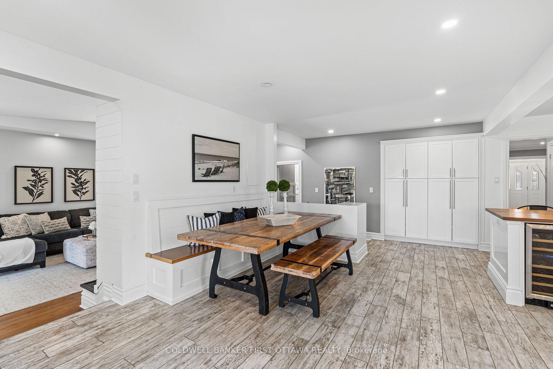 Photo 17 of 1379 Potter Drive, Ottawa, Manotick Village & Manotick Estates — HOMEH