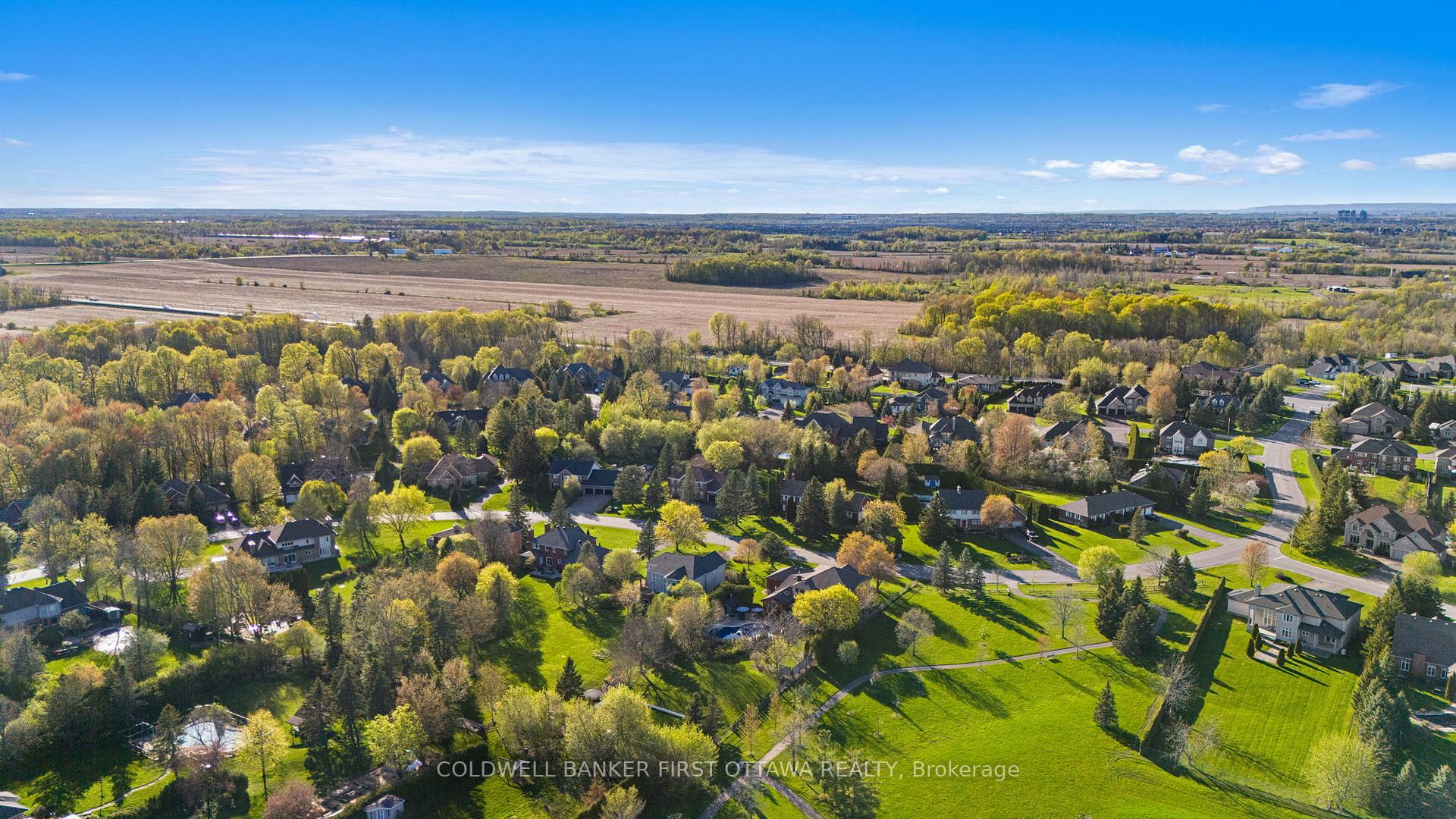 Photo 46 of 1379 Potter Drive, Ottawa, Manotick Village & Manotick Estates — HOMEH