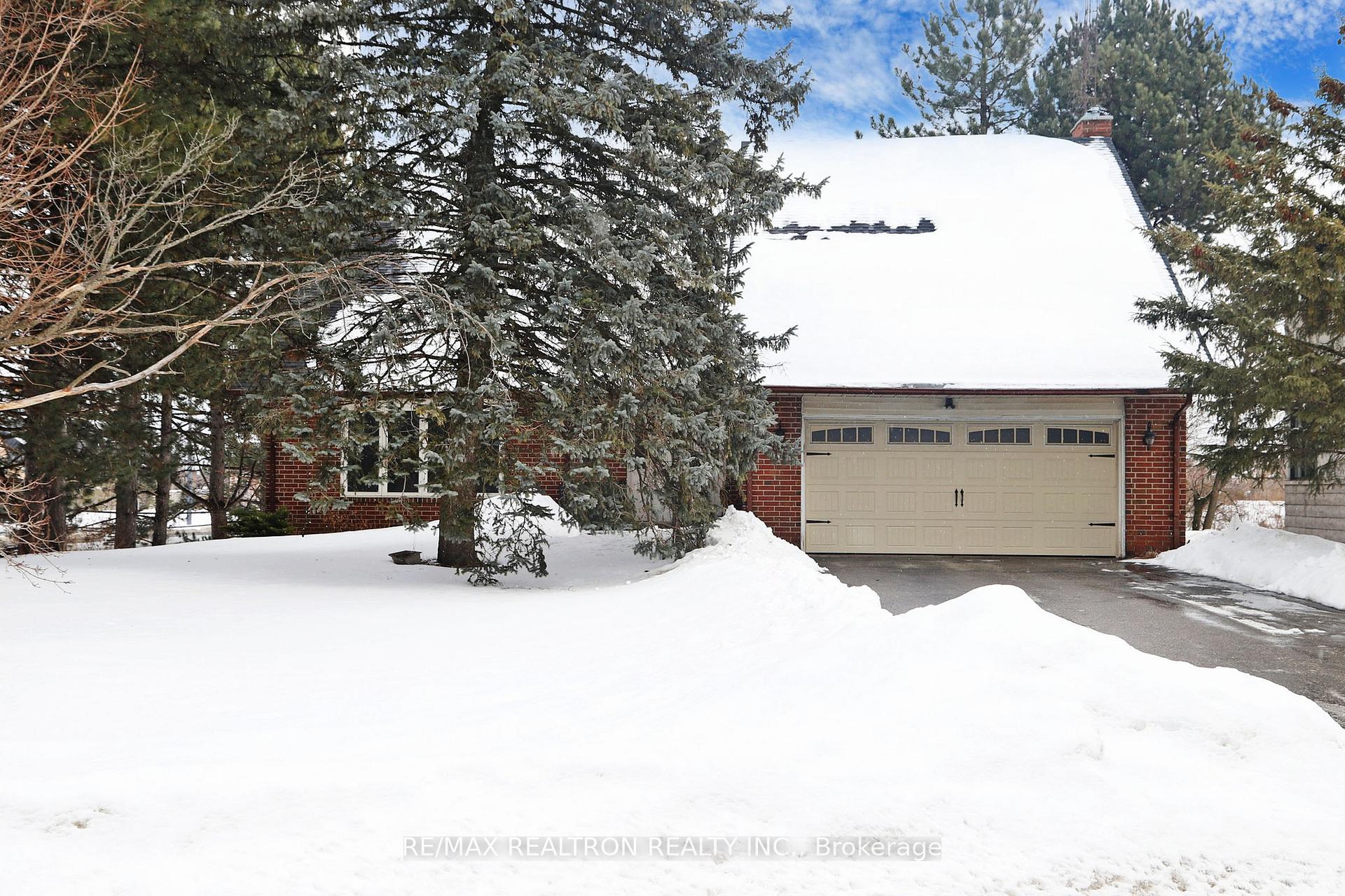 Photo 3 of 510 Warren Road, King, King City — HOMEH