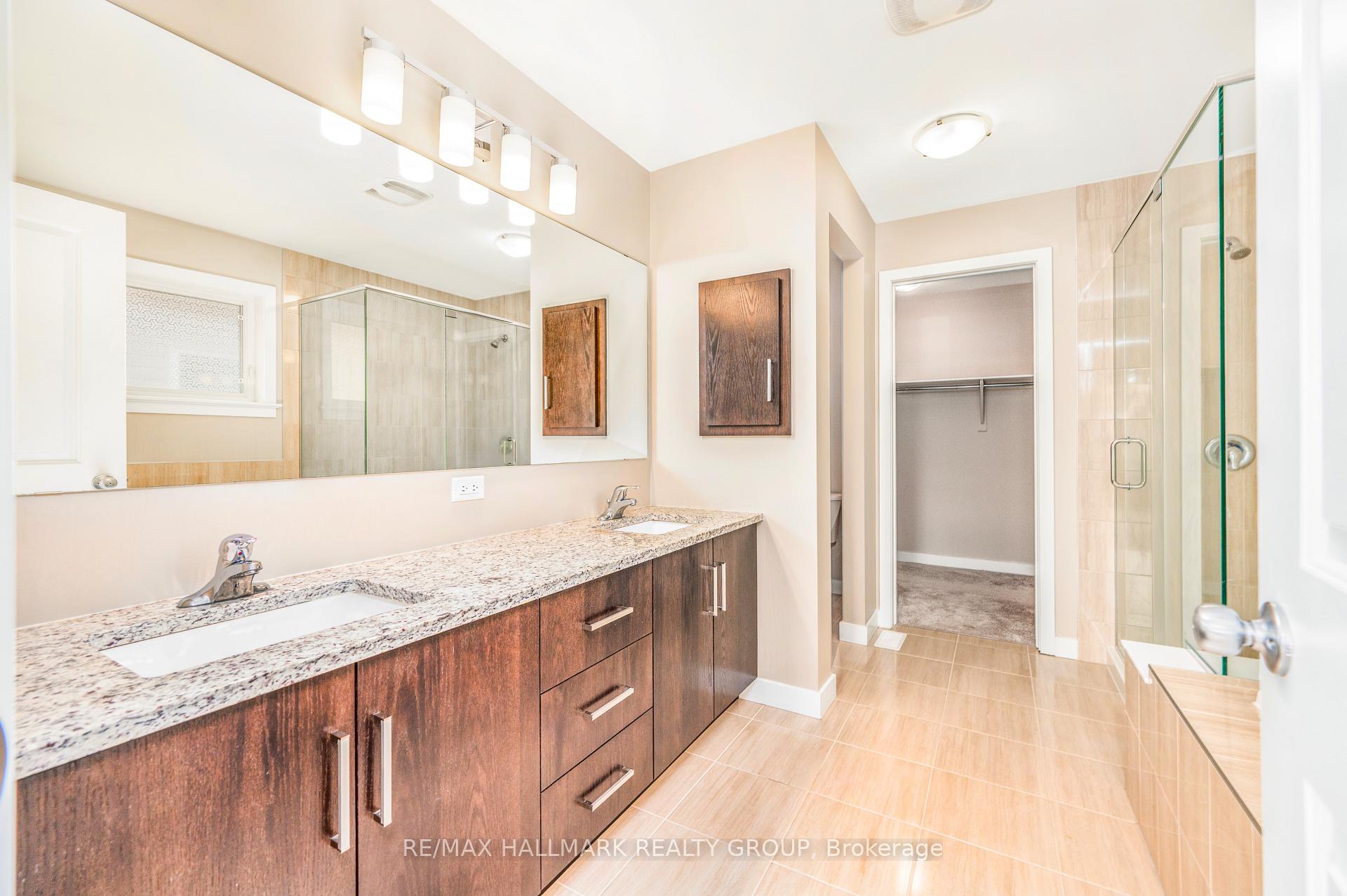 Photo 22 of 238 Condado Crescent, Ottawa, Kanata - Emerald Meadows/Trailwest — HOMEH