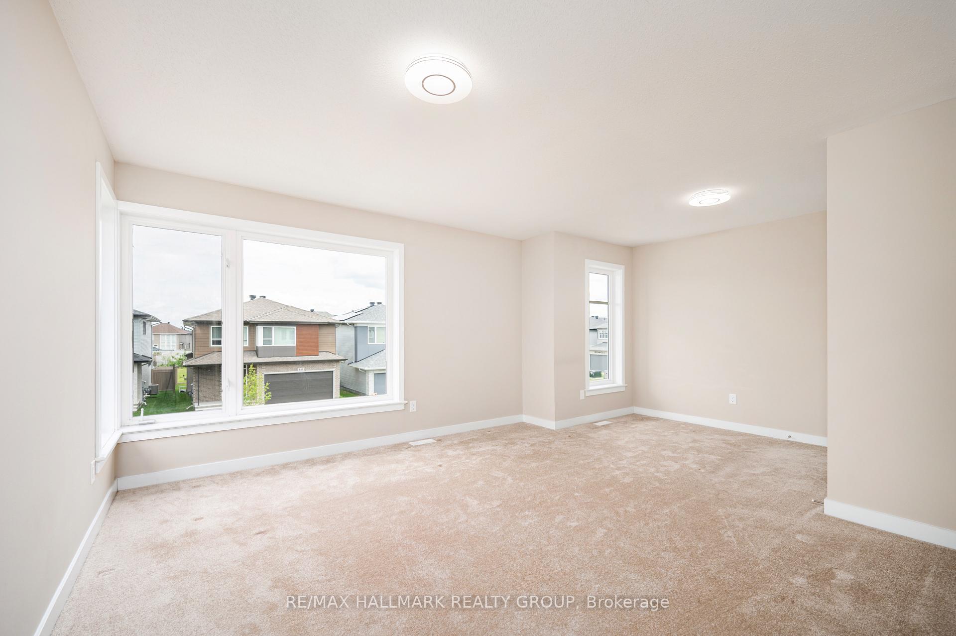 Photo 27 of 238 Condado Crescent, Ottawa, Kanata - Emerald Meadows/Trailwest — HOMEH