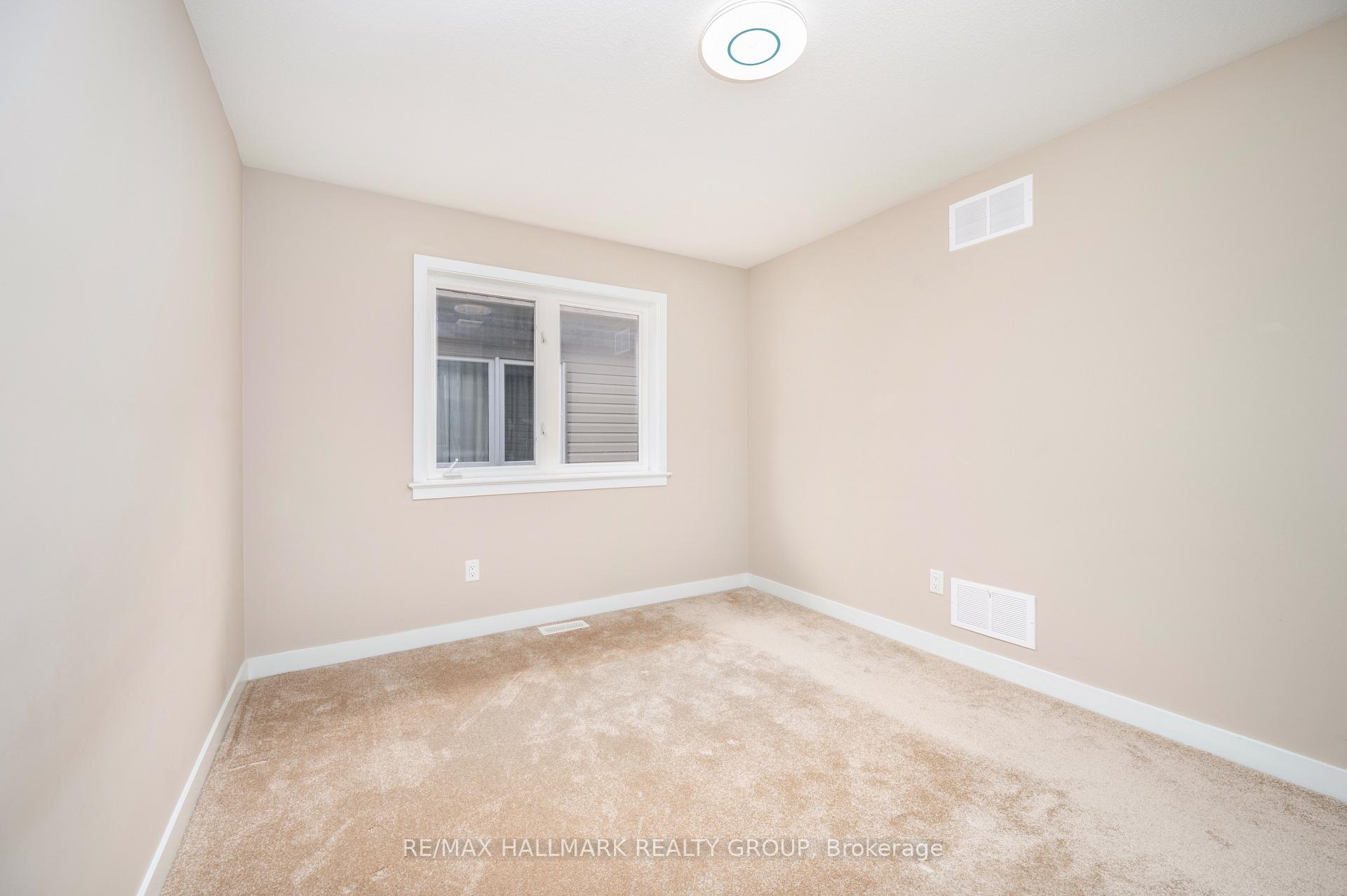 Photo 30 of 238 Condado Crescent, Ottawa, Kanata - Emerald Meadows/Trailwest — HOMEH