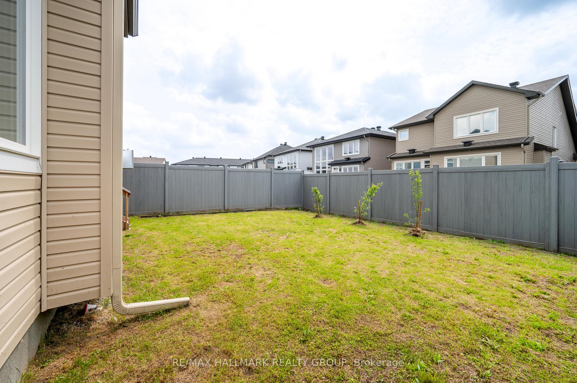 Photo 40 of 238 Condado Crescent, Ottawa, Kanata - Emerald Meadows/Trailwest — HOMEH