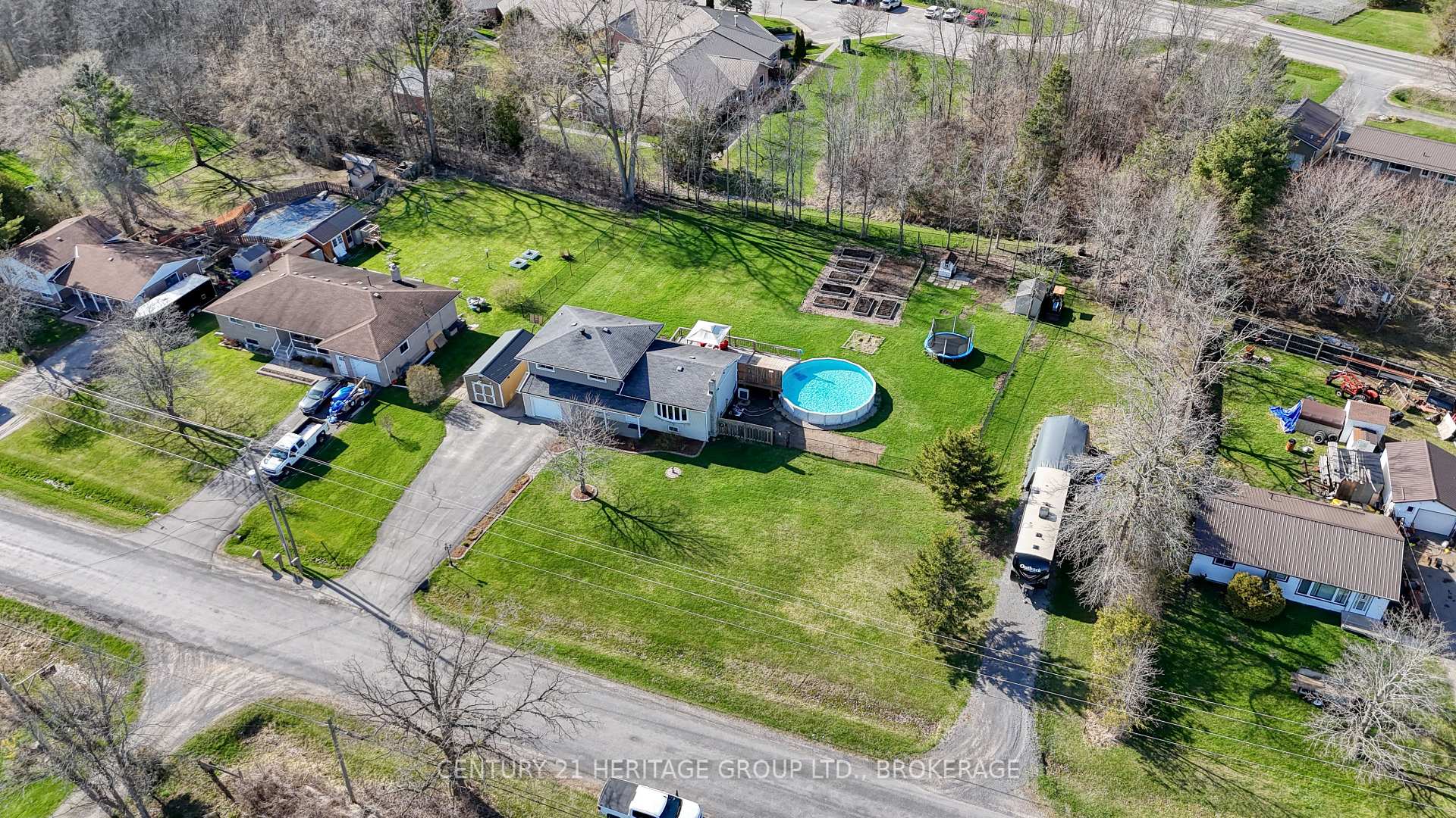 Photo 10 of 415 Shane Street, Loyalist, Odessa — HOMEH