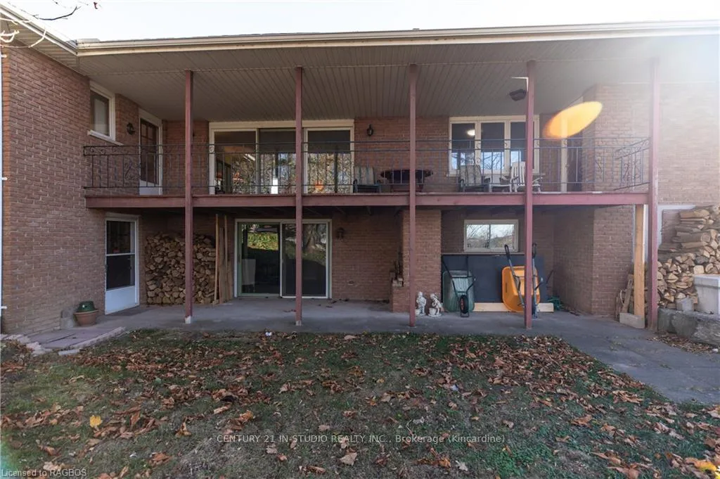 Photo 13 of 1020 West Street, Kincardine — HOMEH