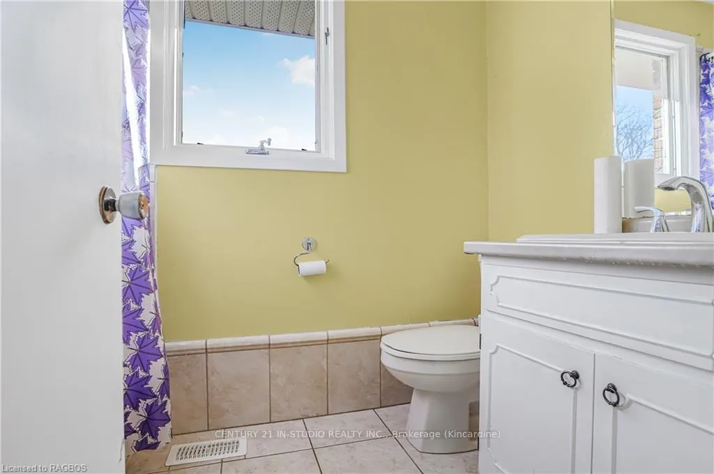 Photo 28 of 1020 West Street, Kincardine — HOMEH