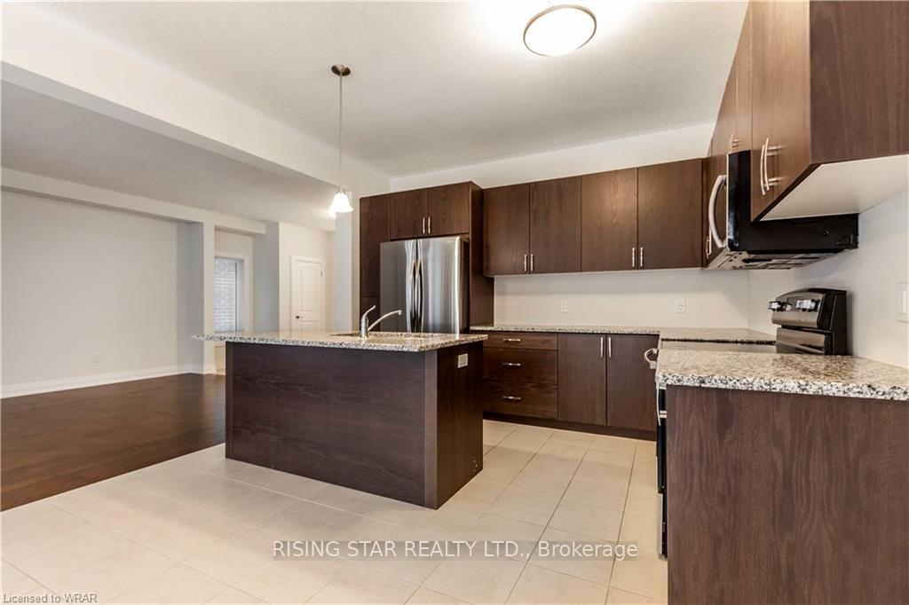 Photo 13 of 24 Valencia Avenue, Kitchener — HOMEH