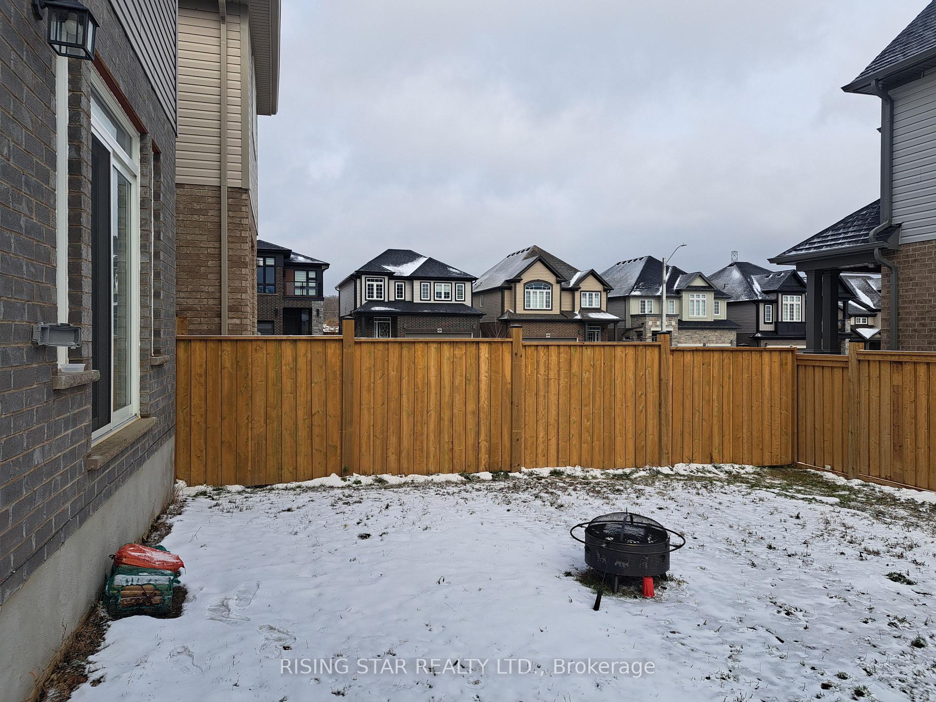 Photo 41 of 24 Valencia Avenue, Kitchener — HOMEH