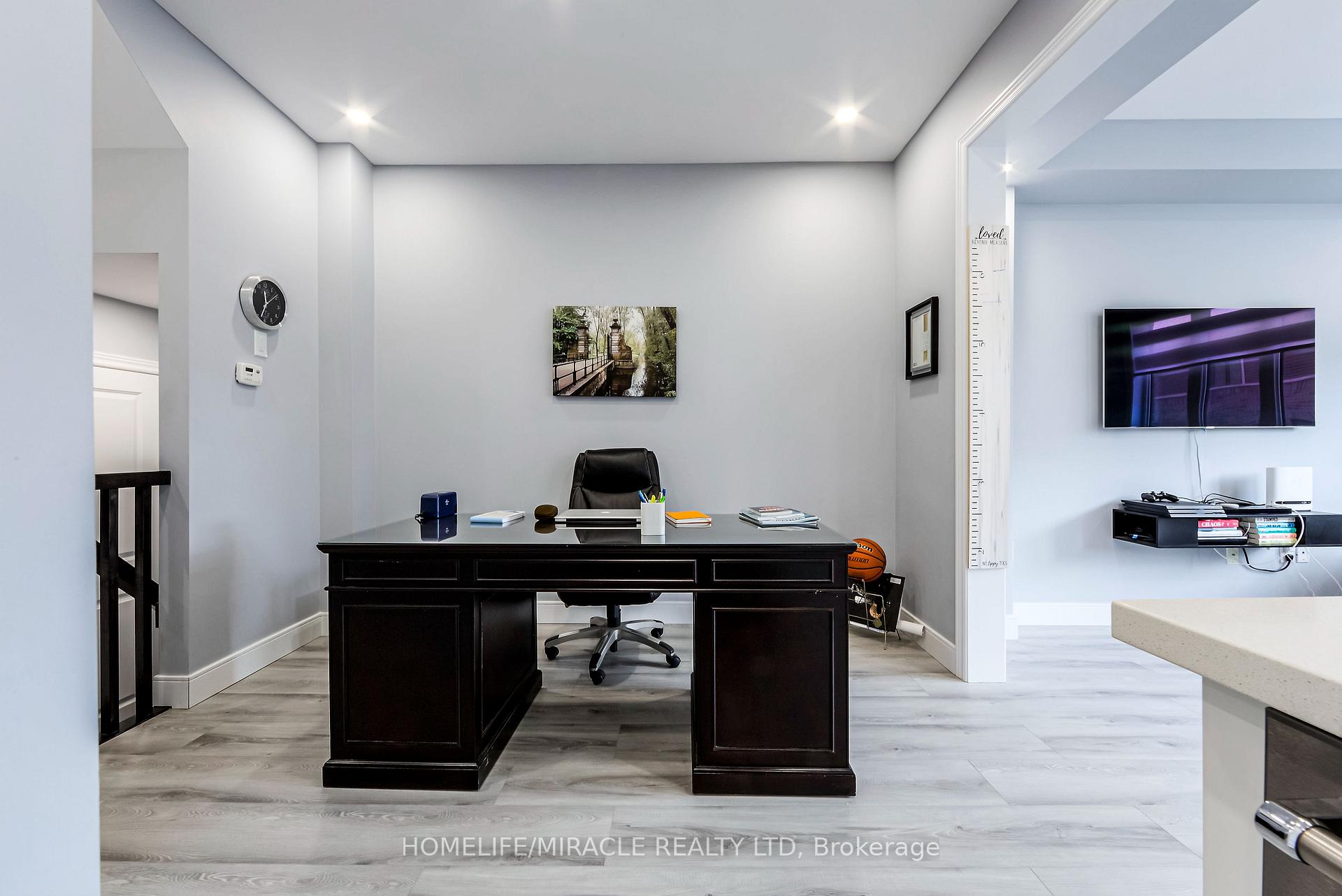 Photo 33 of Unit 184, 1890 Rymal Road E, Hamilton, Hannon — HOMEH