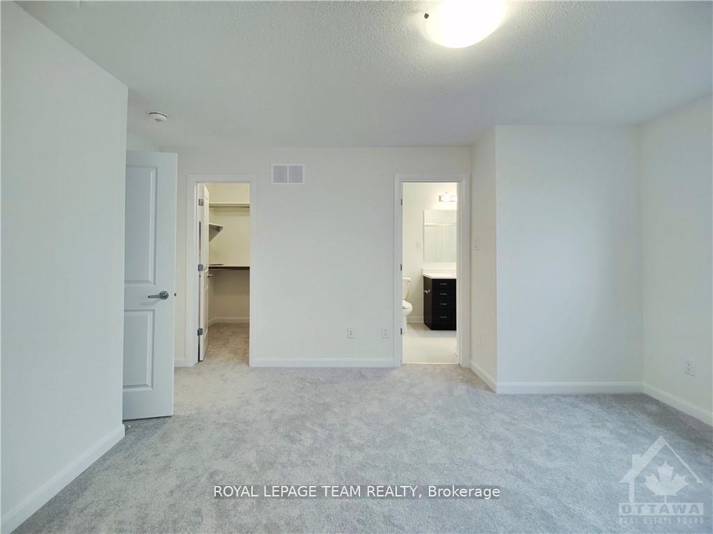Photo 11 of 1003 Speedvale Court, Ottawa, Kanata - Kanata Lakes/Heritage Hills — HOMEH