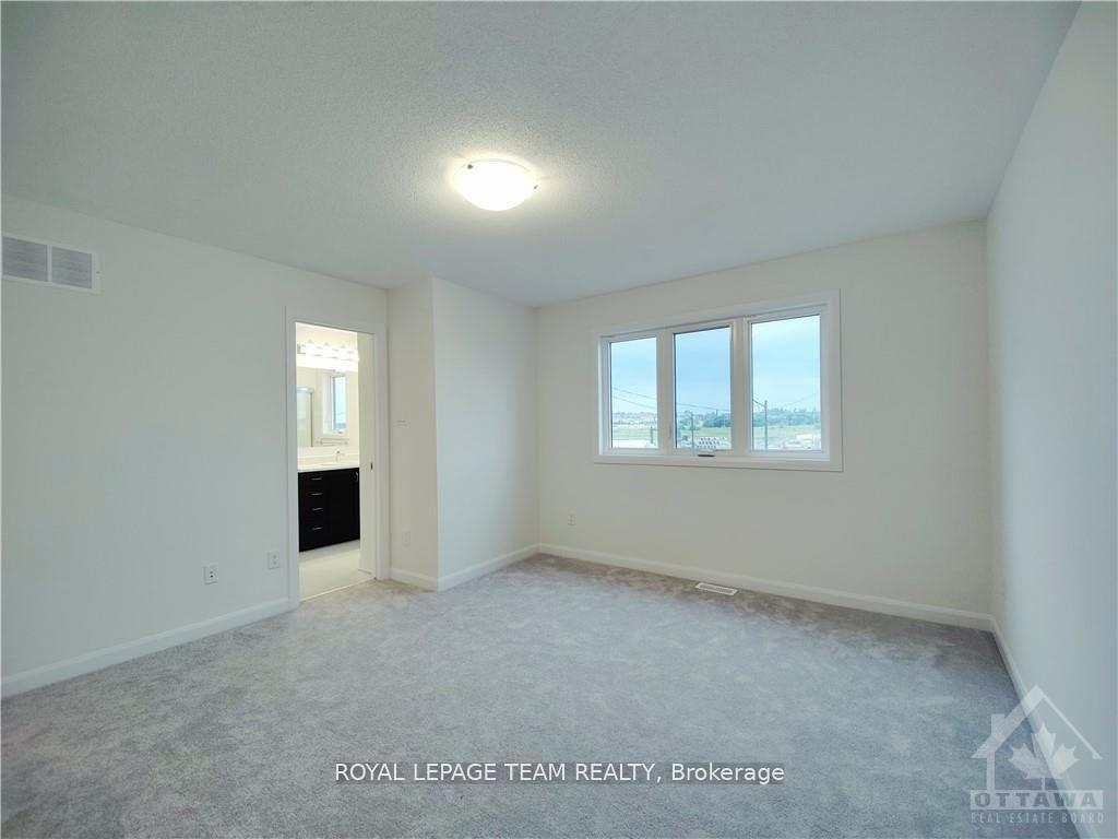 Photo 12 of 1003 Speedvale Court, Ottawa, Kanata - Kanata Lakes/Heritage Hills — HOMEH