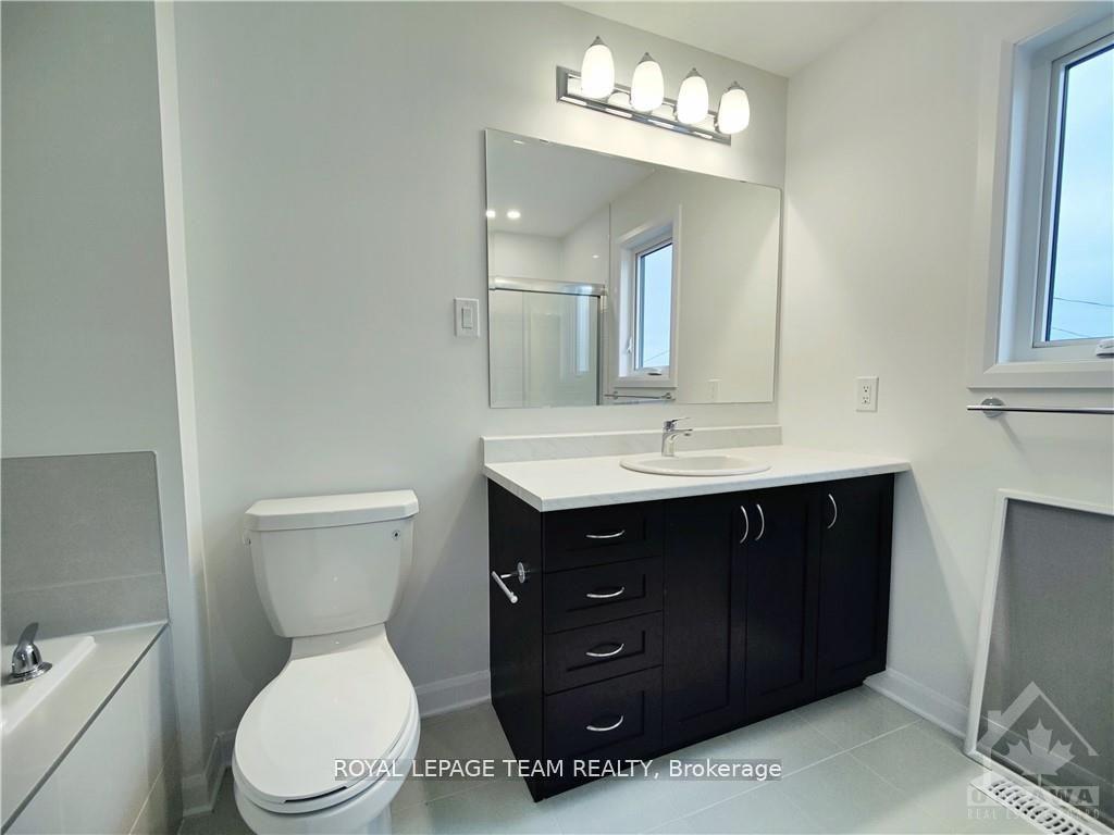 Photo 22 of 1003 Speedvale Court, Ottawa, Kanata - Kanata Lakes/Heritage Hills — HOMEH