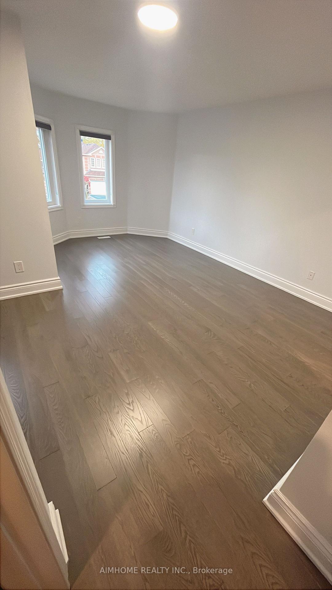 Photo 13 of 184 Milliken Meadows Drive, Markham, Milliken Mills West — HOMEH