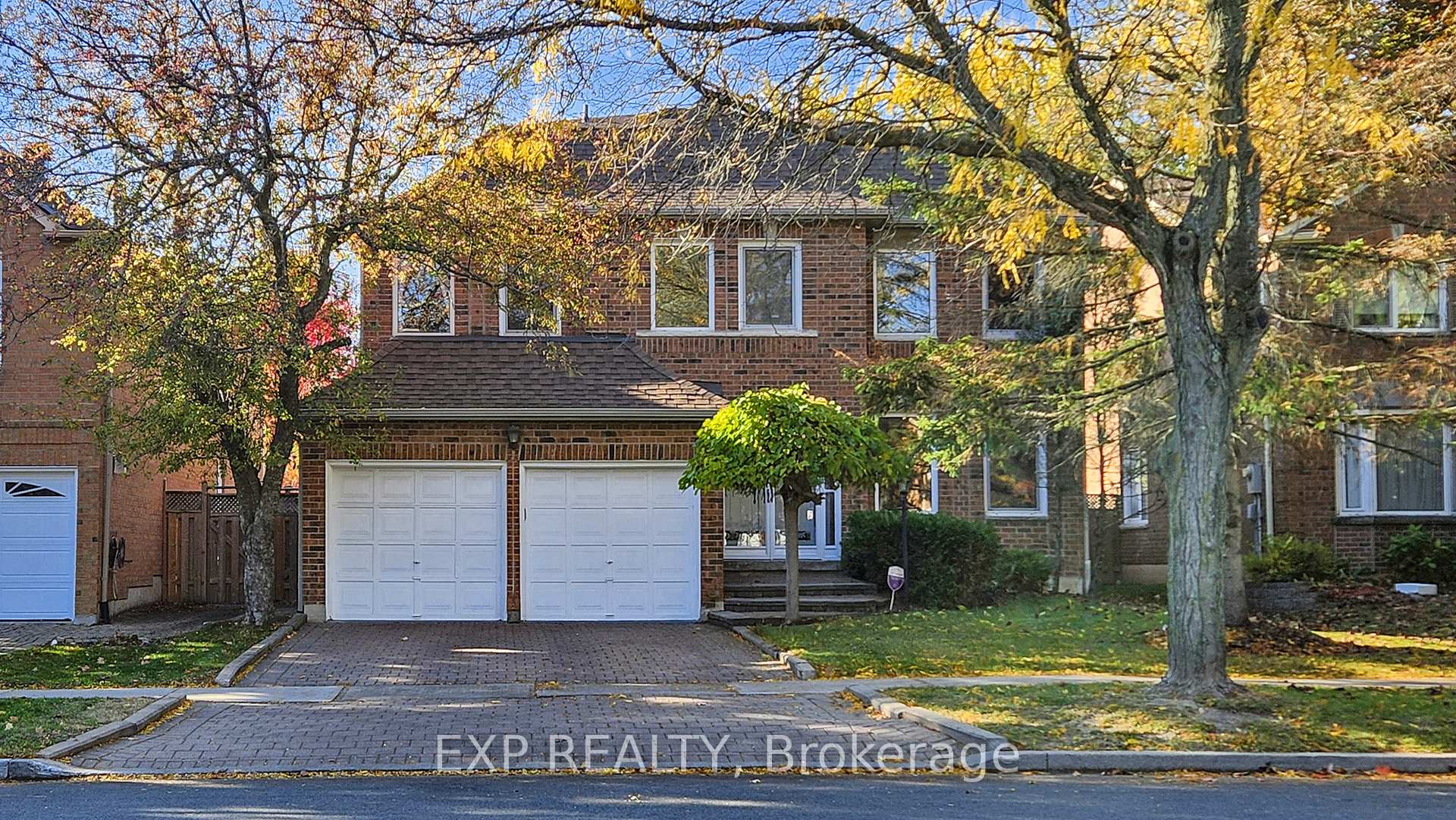 Photo 2 of 94 Coledale Road, Markham, Unionville — HOMEH