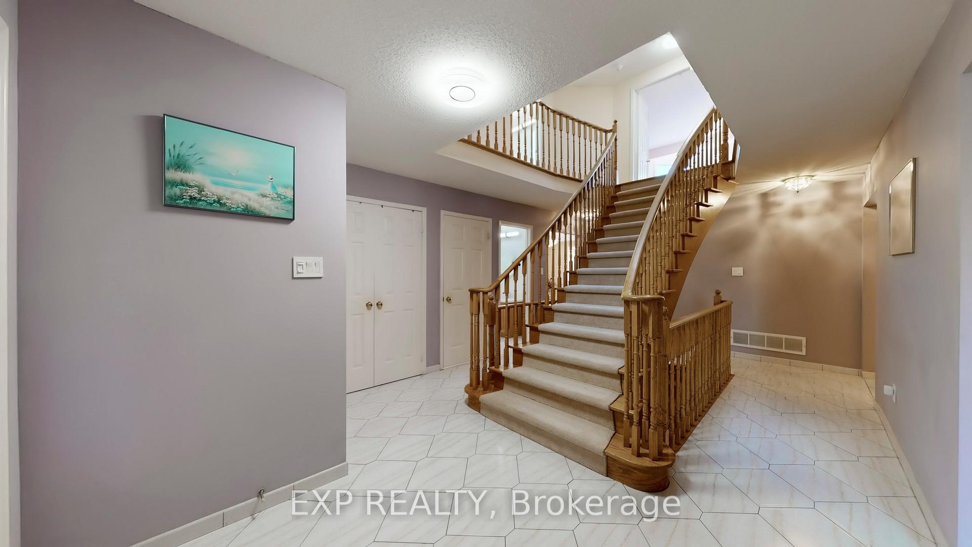 Photo 25 of 94 Coledale Road, Markham, Unionville — HOMEH