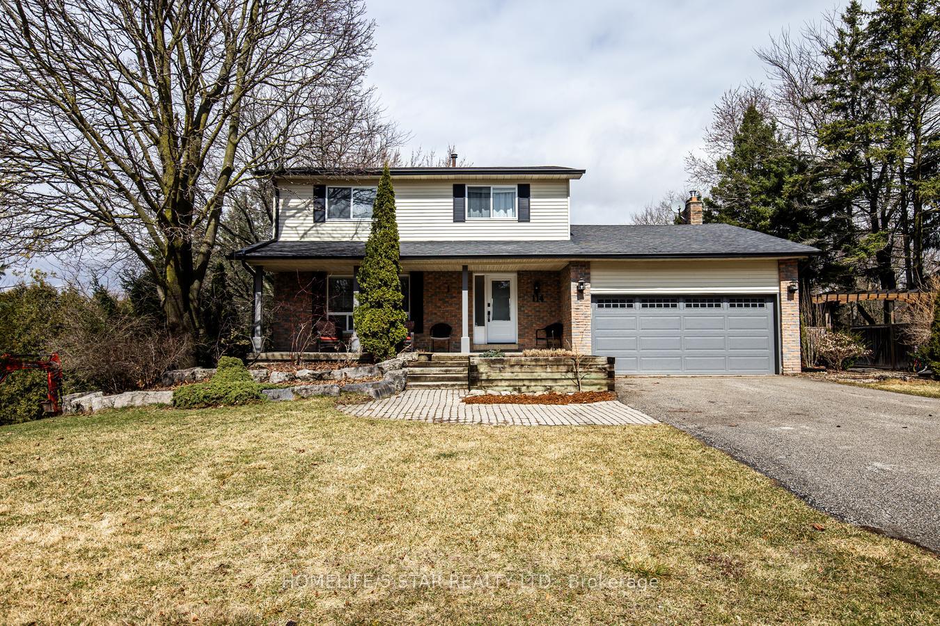 Photo 1 of 114 Moore Park Drive, King, Schomberg — HOMEH