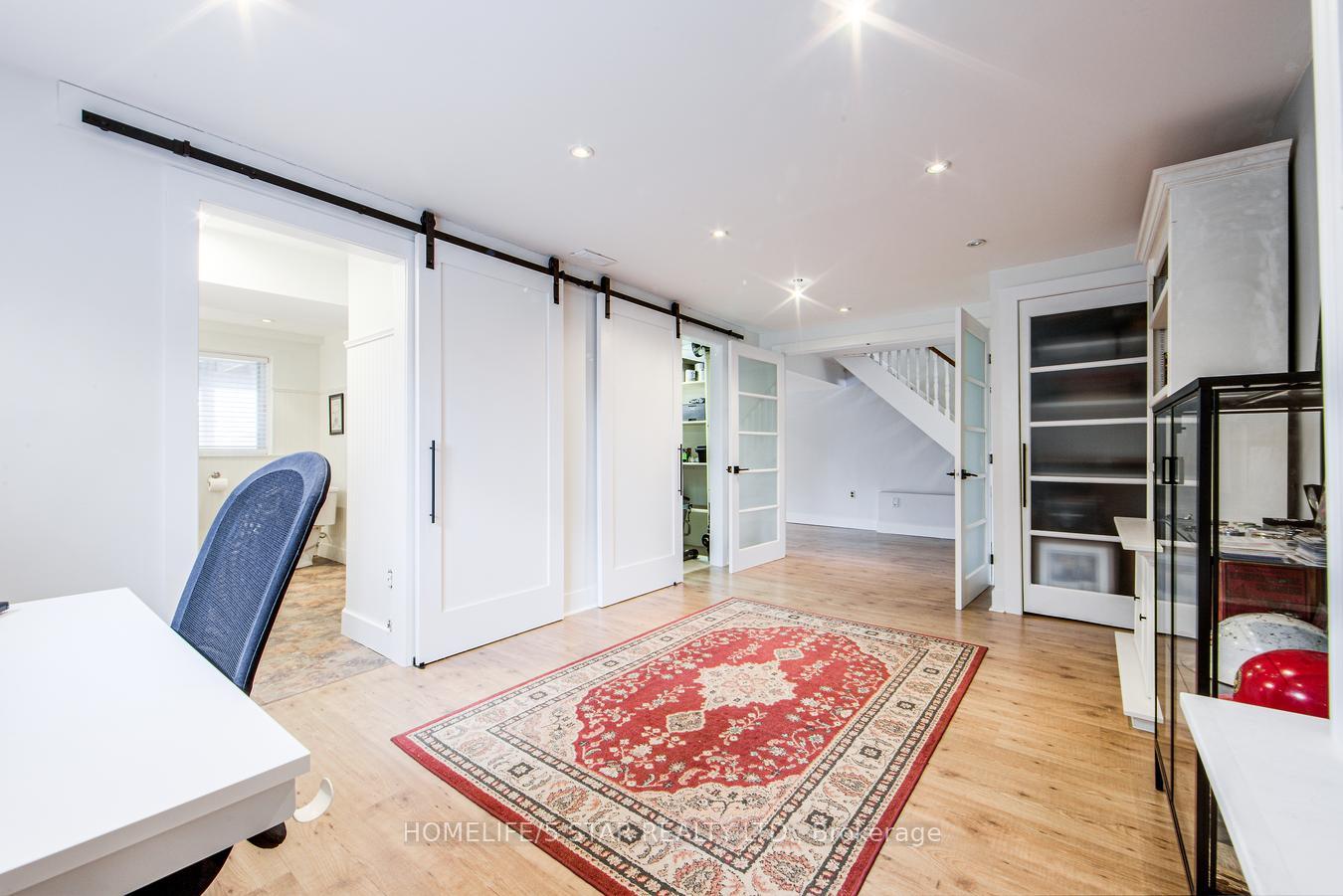 Photo 35 of 114 Moore Park Drive, King, Schomberg — HOMEH