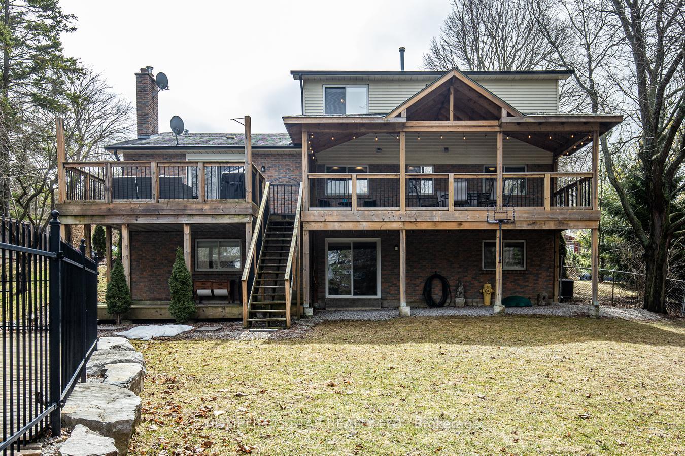Photo 47 of 114 Moore Park Drive, King, Schomberg — HOMEH