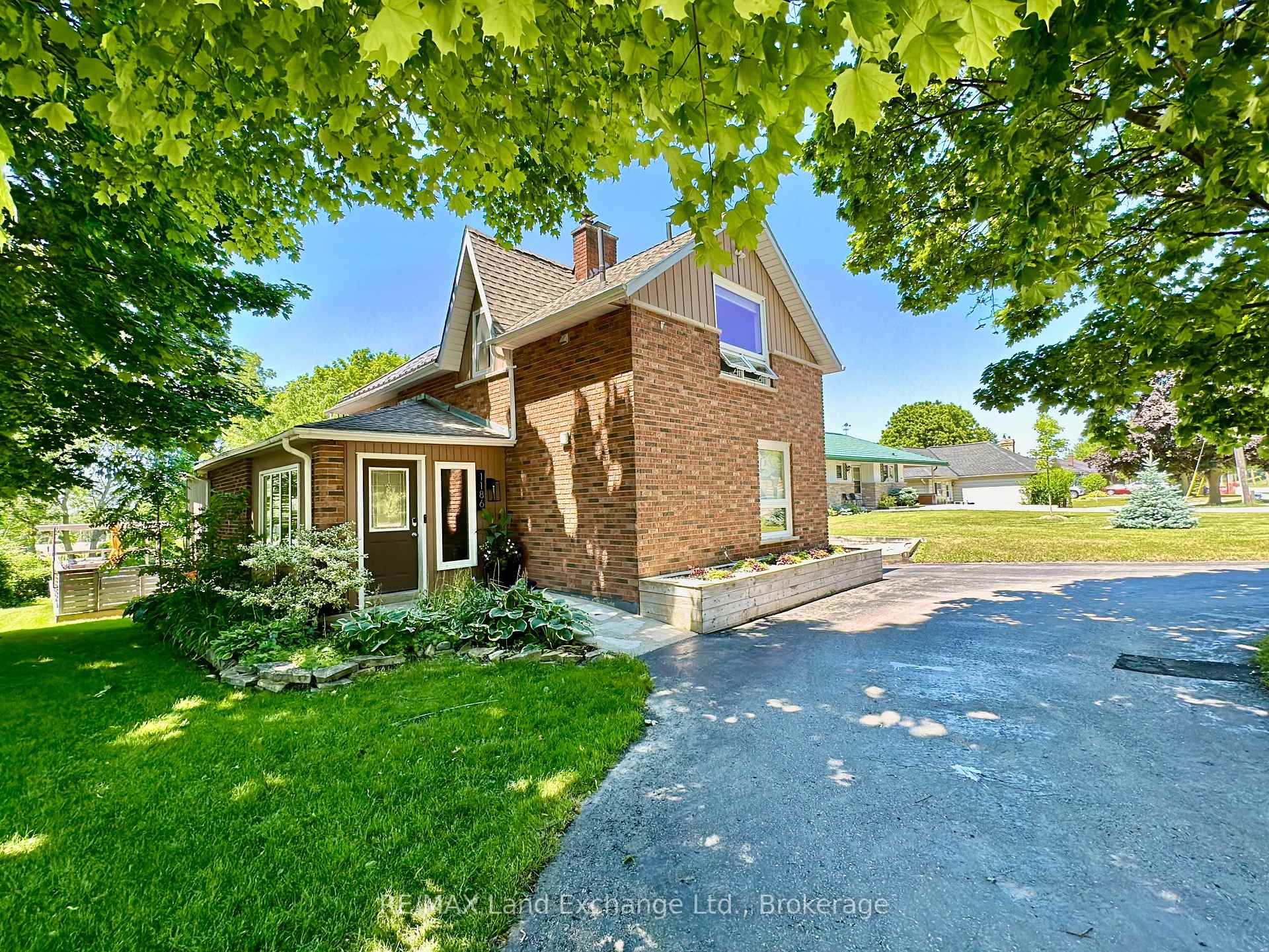Photo 1 of 1186 Queen Street, Kincardine — HOMEH