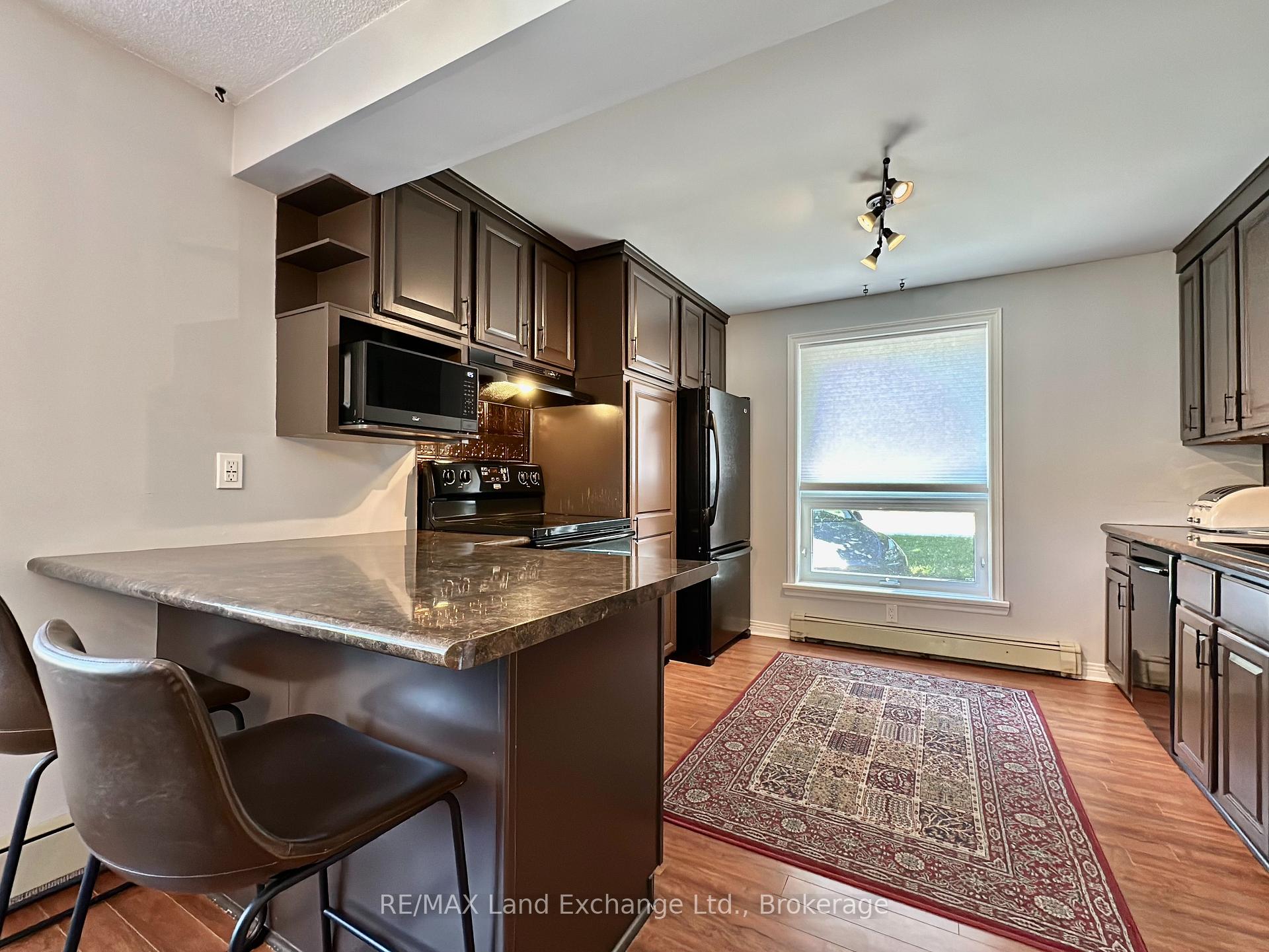 Photo 7 of 1186 Queen Street, Kincardine — HOMEH