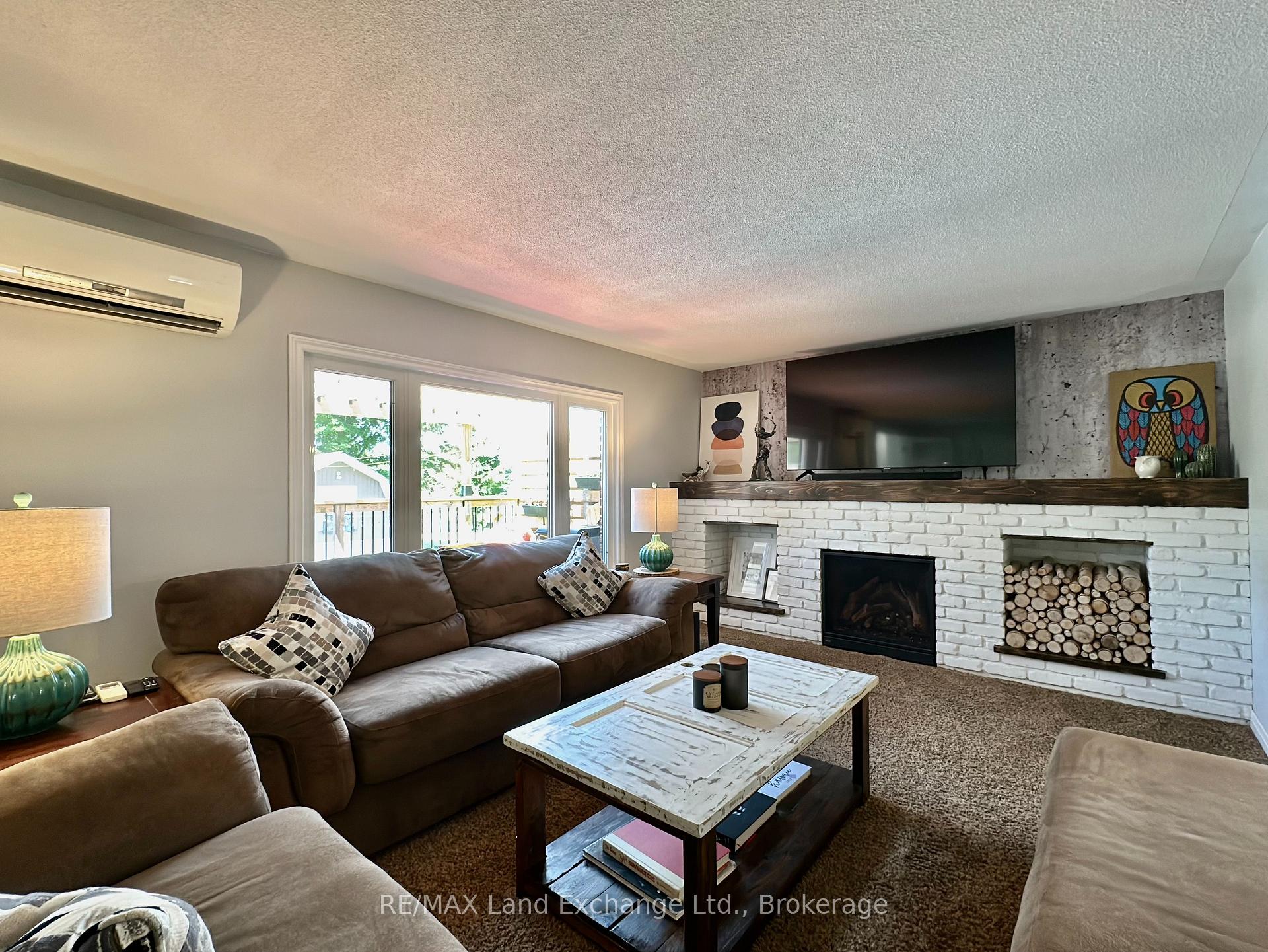 Photo 12 of 1186 Queen Street, Kincardine — HOMEH