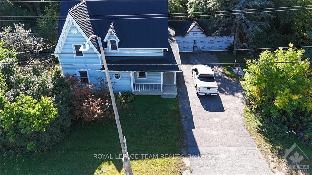 Photo 10 of 1022 Bridge Street, Ottawa, Manotick East to Manotick Station — HOMEH