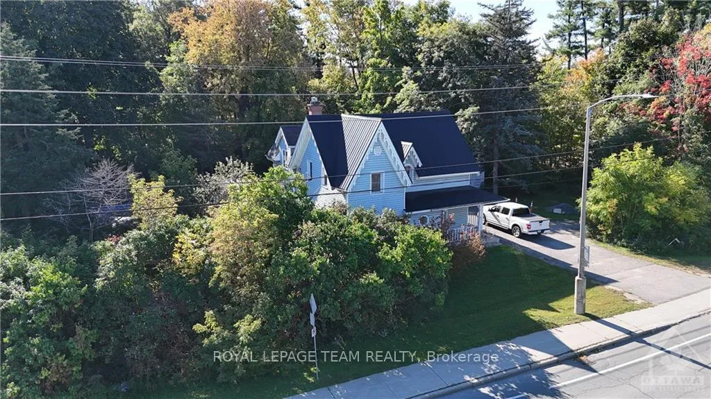 Photo 1 of 1022 Bridge Street, Ottawa, Manotick East to Manotick Station — HOMEH