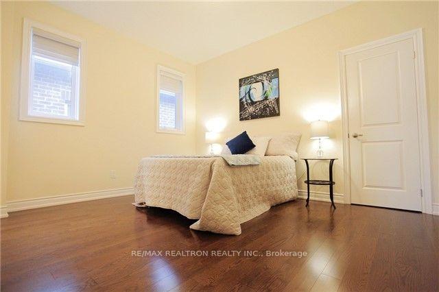 Photo 12 of 15 Mario Avenue, Markham, Cachet — HOMEH