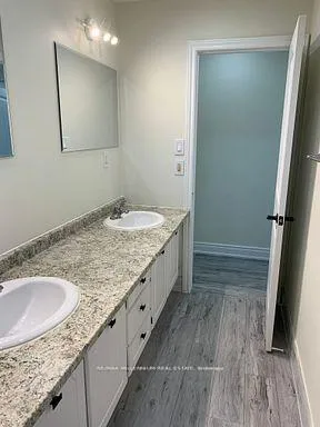 Photo 7 of 351 Queen Victoria Drive, Hamilton, Quinndale — HOMEH