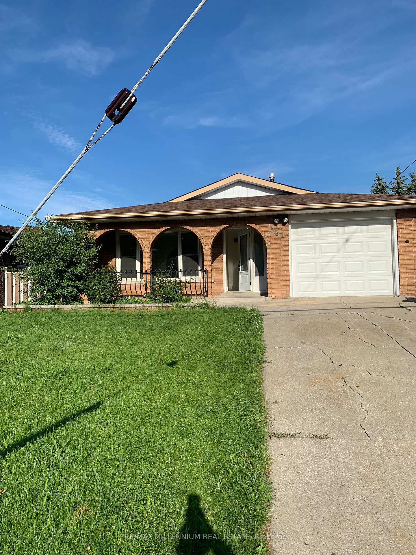 Front of 351 Queen Victoria Drive