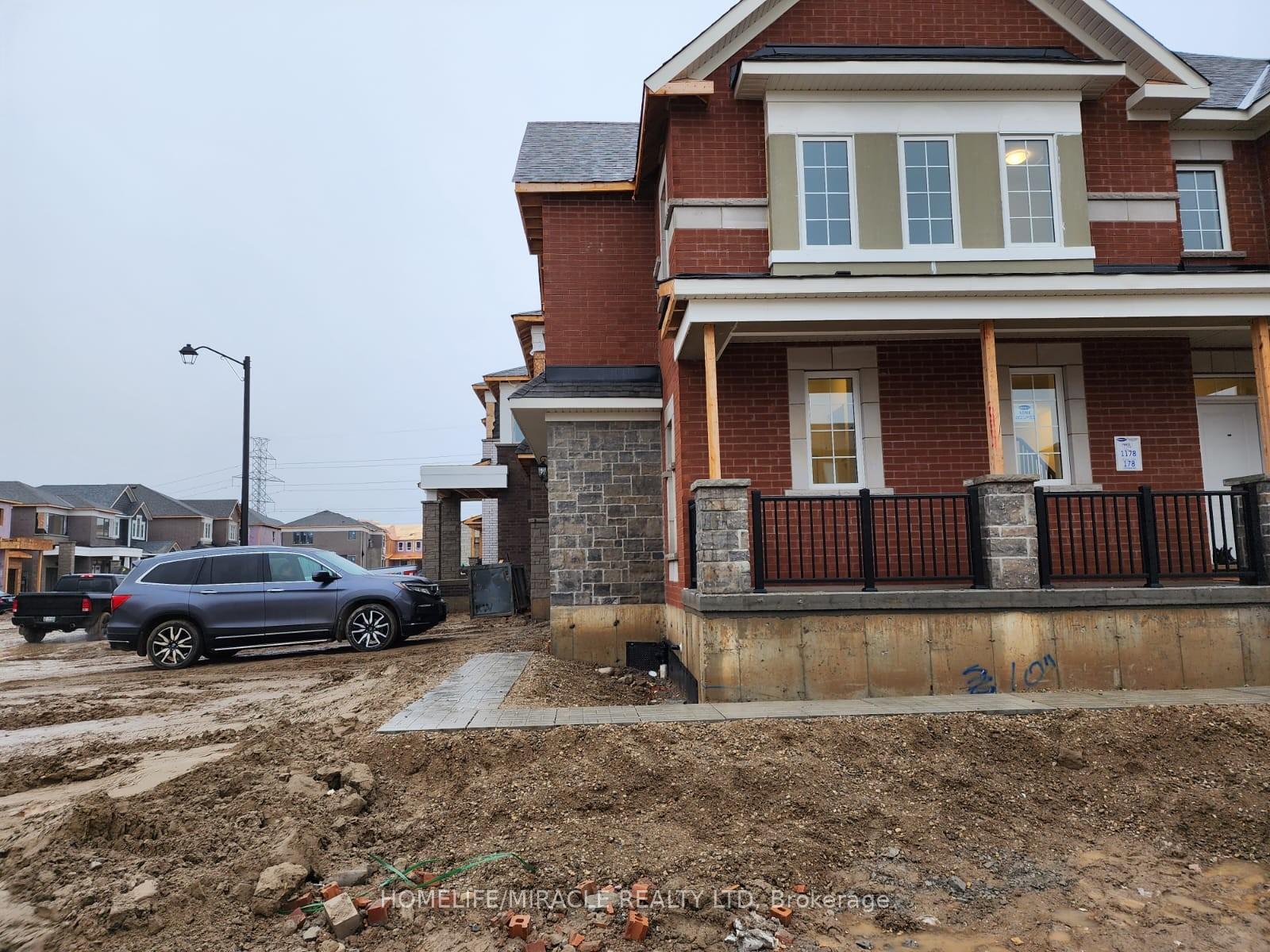Photo 3 of 176 Histand Trail, Kitchener — HOMEH