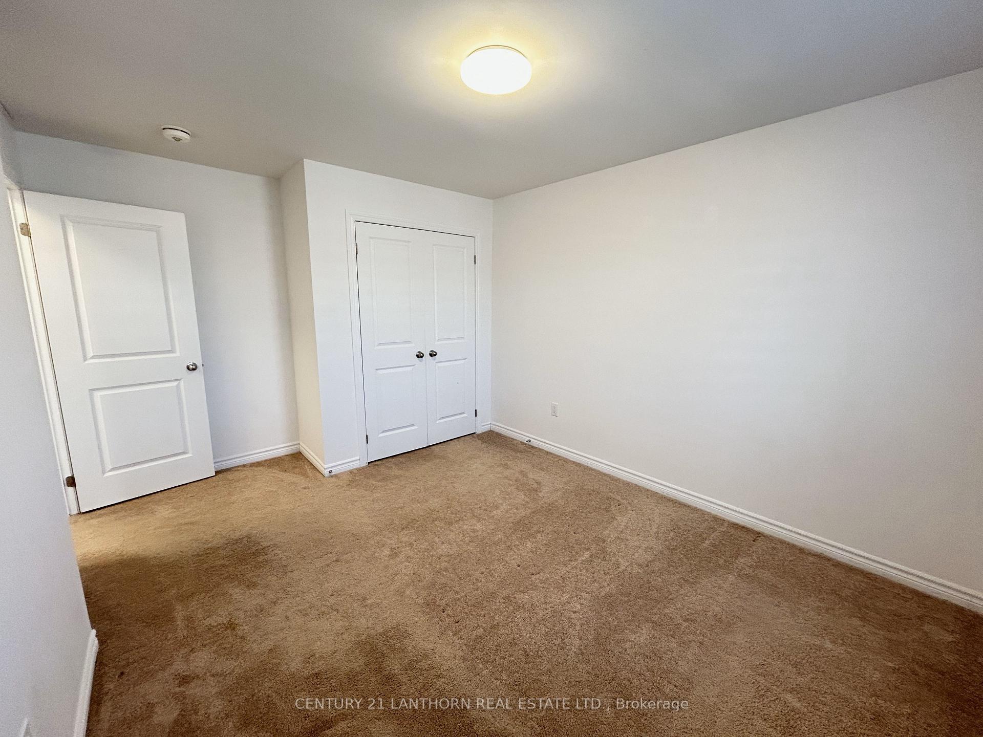 Photo 19 of 18 Tegan Court, Loyalist, Odessa — HOMEH