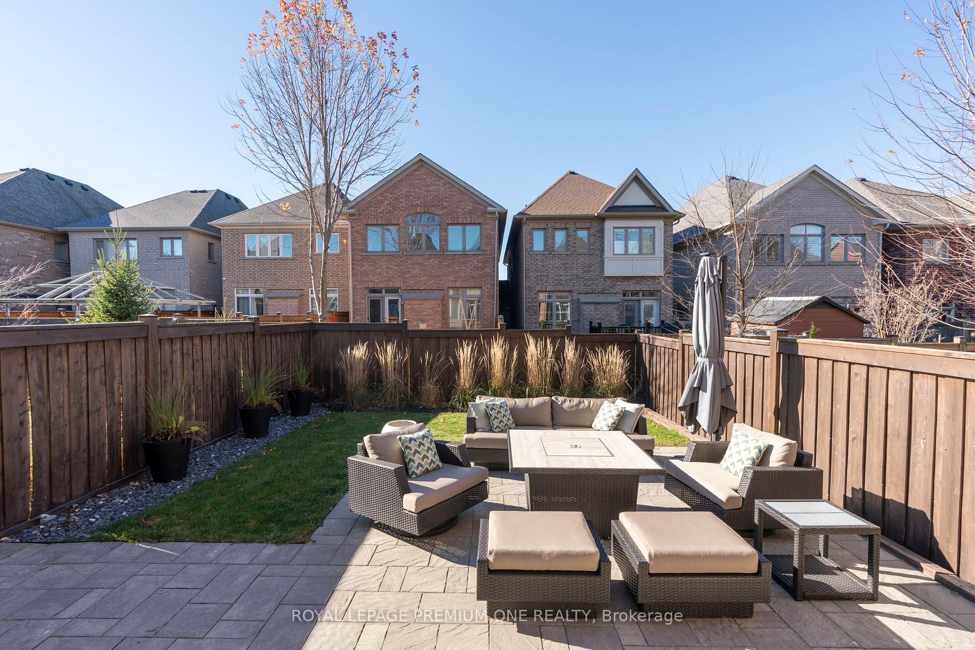 Photo 38 of 42 Wells Orchard Crescent, King, King City — HOMEH