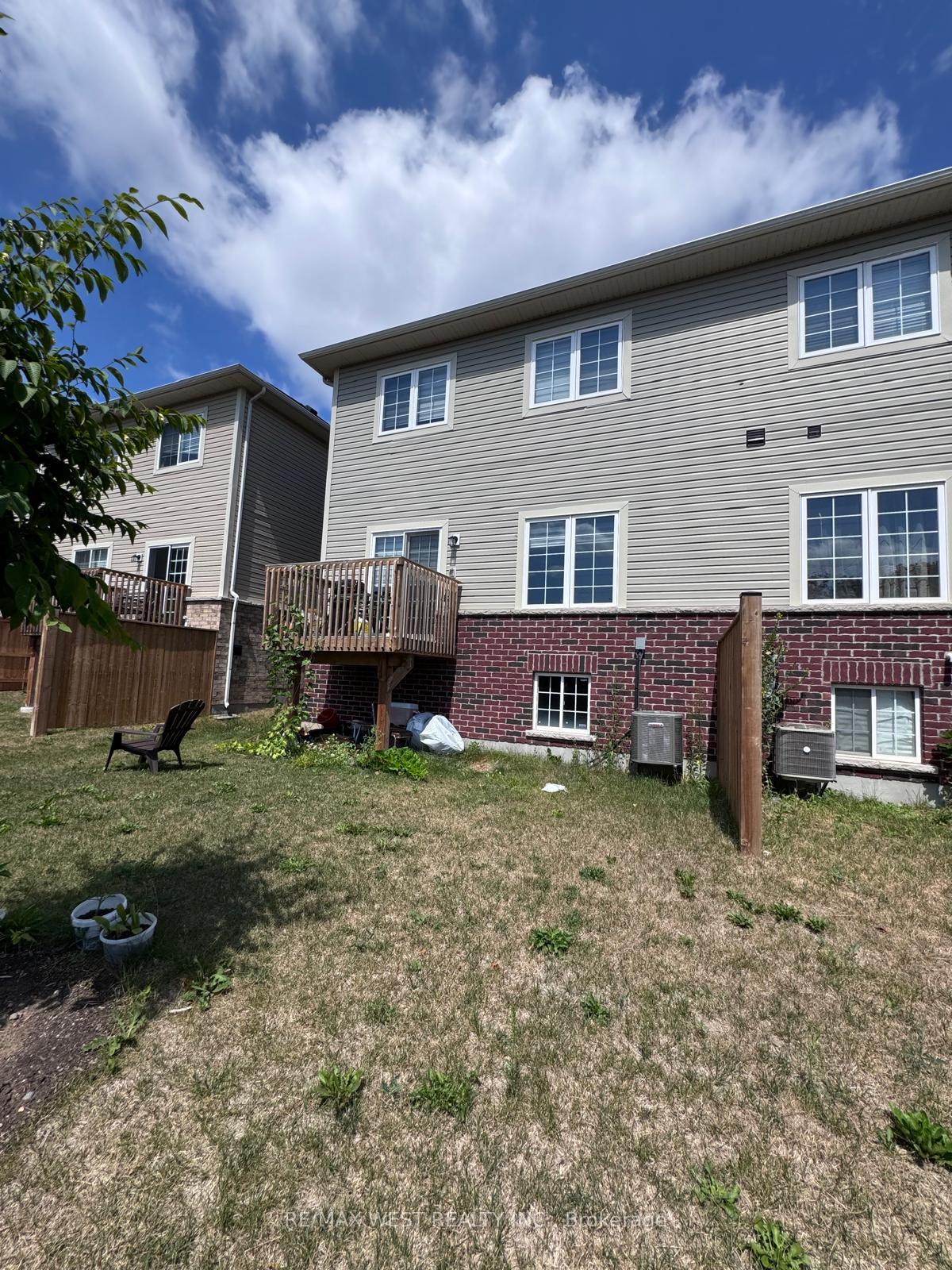 Photo 22 of 58 Dewberry Drive, Kitchener — HOMEH