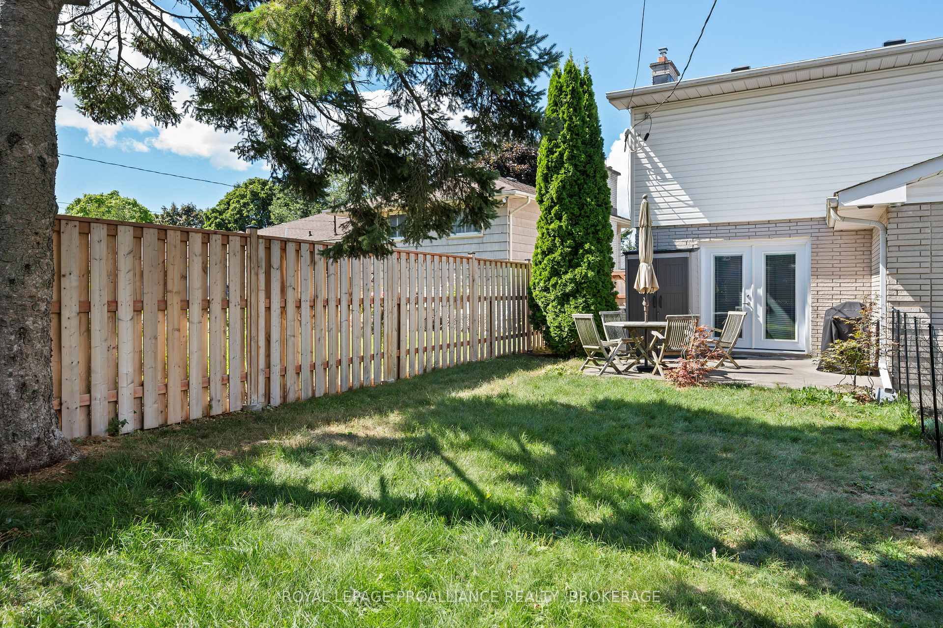 Photo 5 of 228 Robert Wallace Drive, Kingston, Central City West — HOMEH