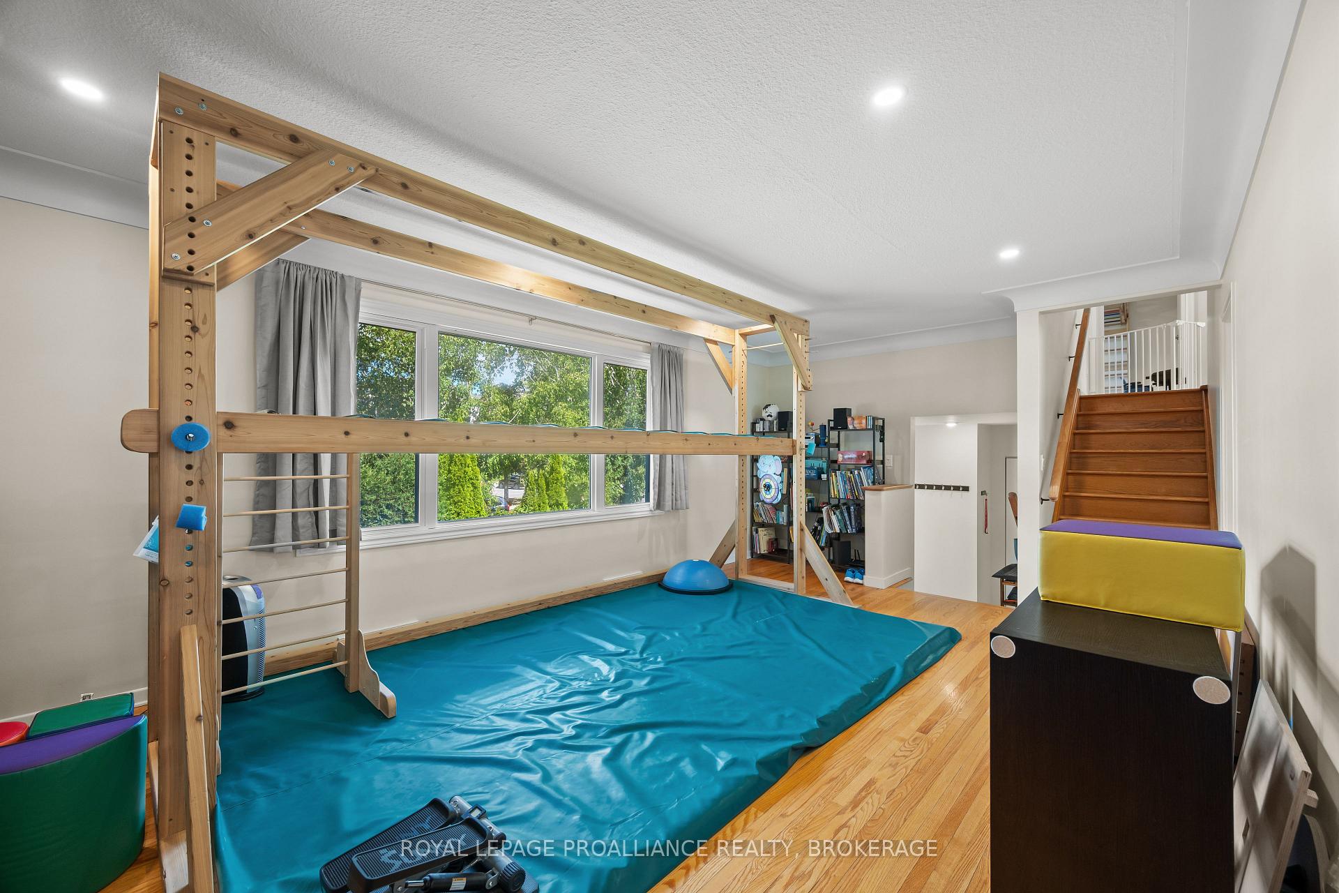 Photo 11 of 228 Robert Wallace Drive, Kingston, Central City West — HOMEH