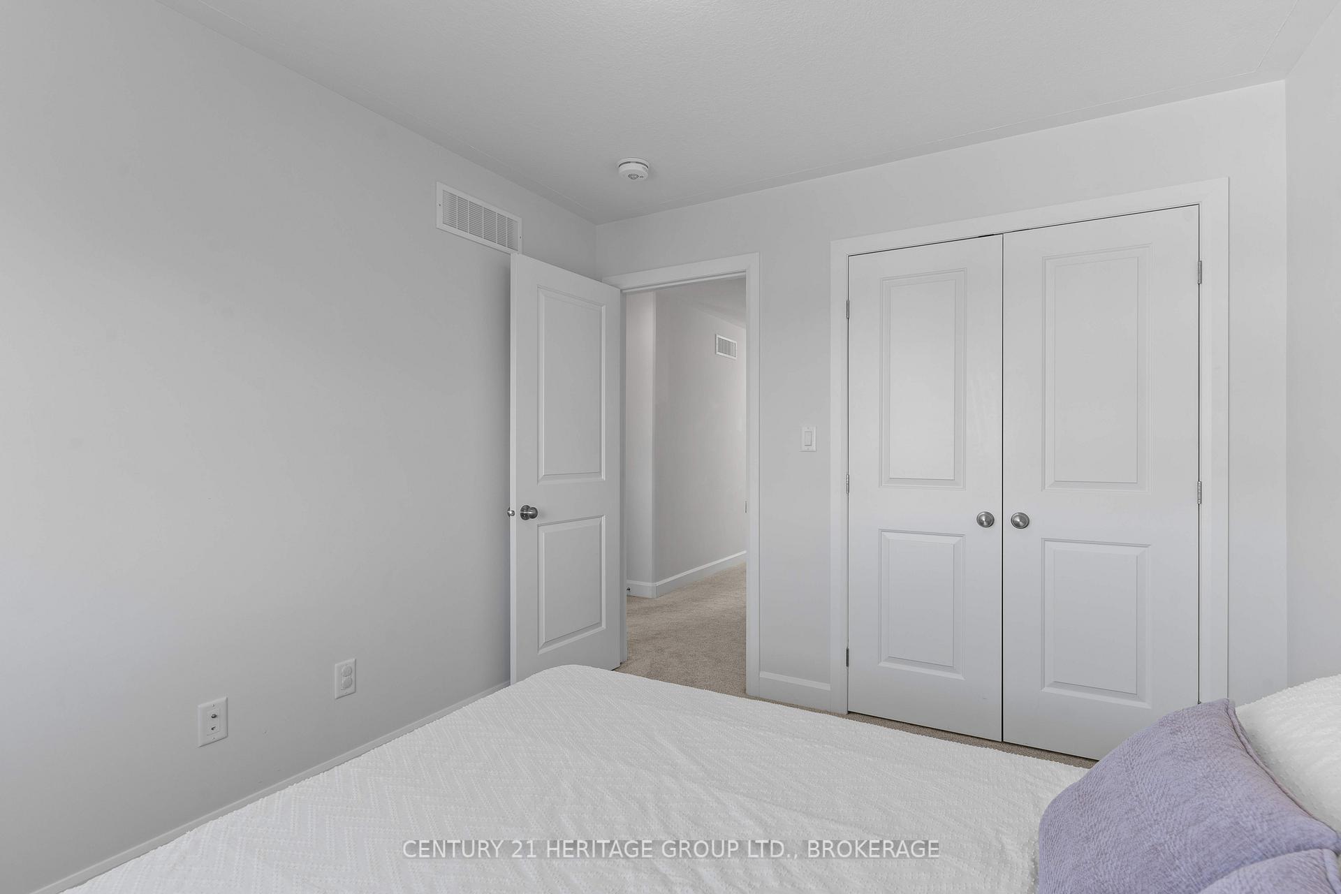 Photo 26 of 127 Superior Drive, Loyalist, Amherstview — HOMEH