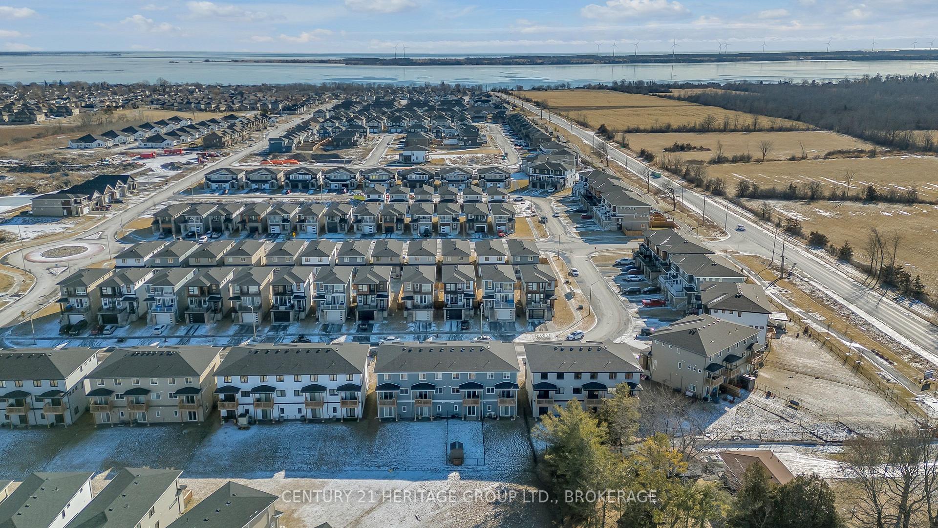Photo 36 of 127 Superior Drive, Loyalist, Amherstview — HOMEH