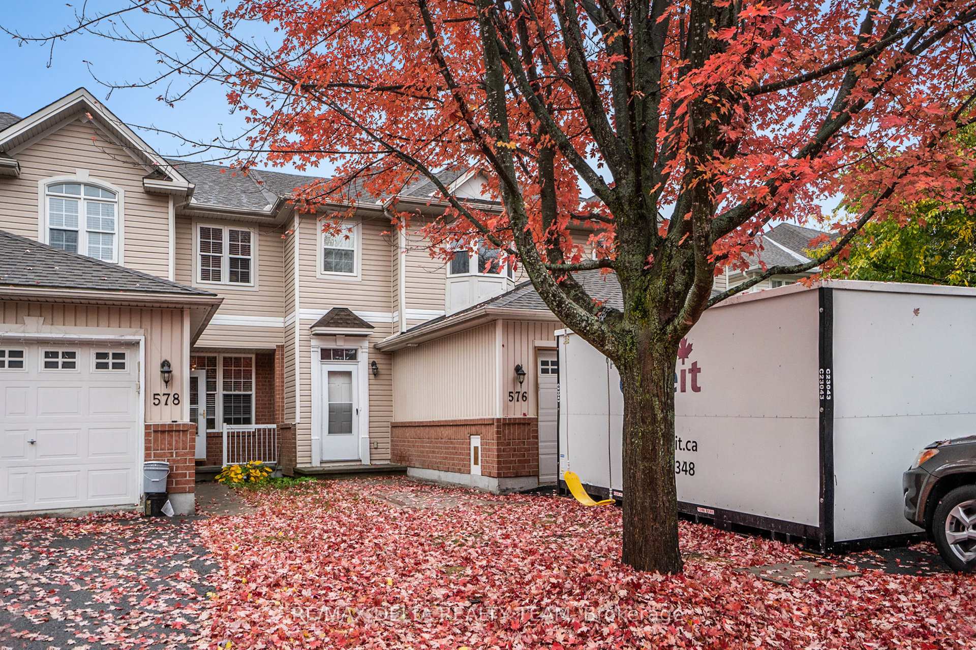 Photo 1 of 576 Aberfoyle Circle, Ottawa, Kanata - Morgan's Grant/South March — HOMEH