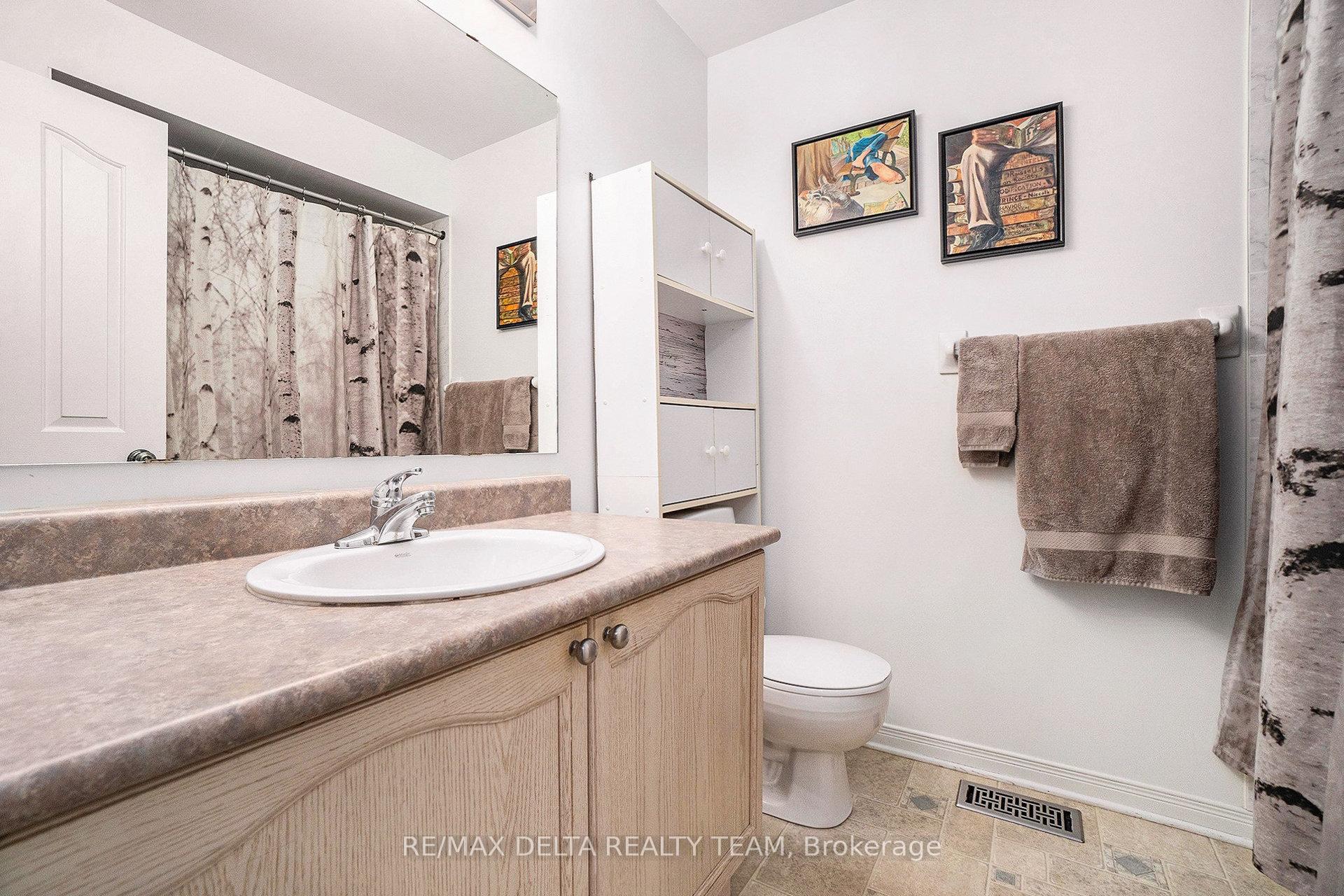 Photo 10 of 576 Aberfoyle Circle, Ottawa, Kanata - Morgan's Grant/South March — HOMEH