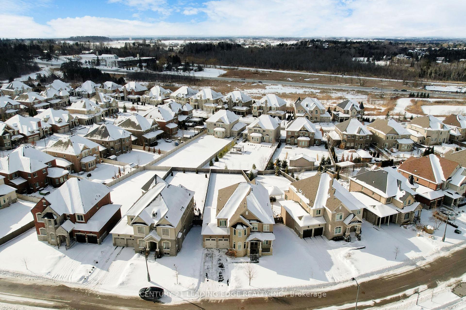 Photo 46 of 77 Chuck Ormsby Crescent, King, King City — HOMEH