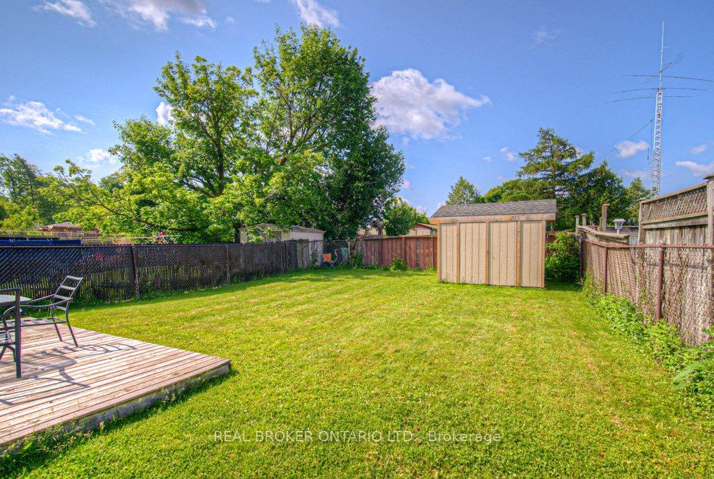 Photo 22 of 119 Kingswood Drive, Kitchener — HOMEH