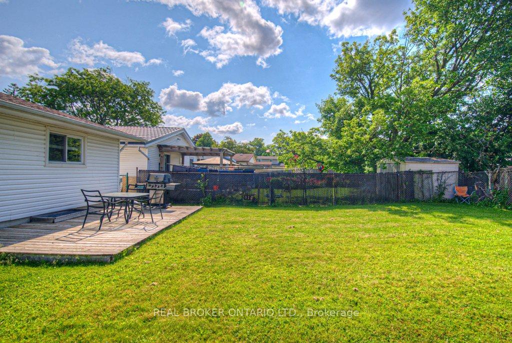 Photo 23 of 119 Kingswood Drive, Kitchener — HOMEH