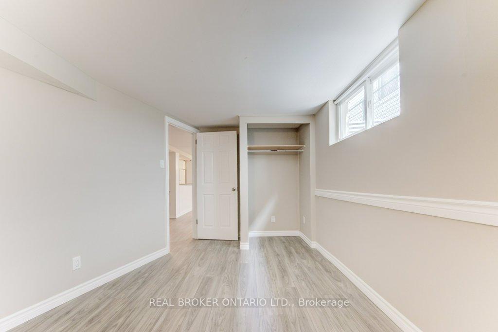 Photo 41 of 119 Kingswood Drive, Kitchener — HOMEH