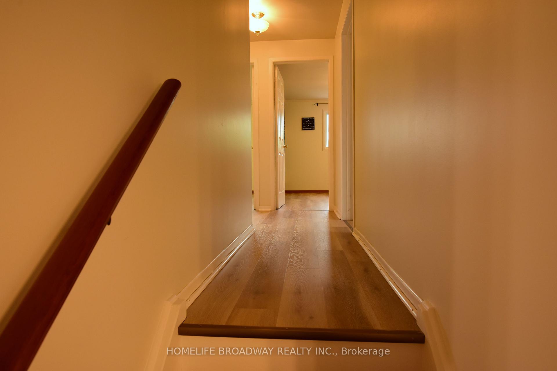 Photo 7 of 126 Hazelglen Drive, Kitchener — HOMEH