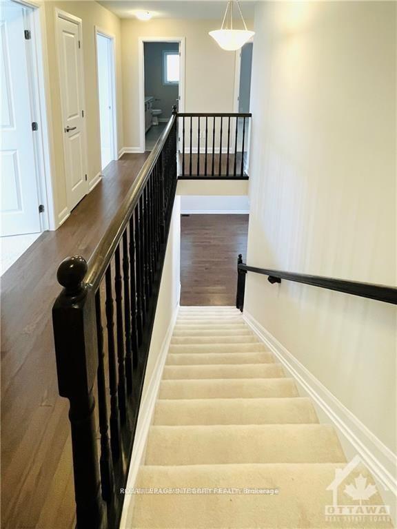 Photo 13 of 18 Eramosa Crescent, Ottawa, Kanata - Kanata Lakes/Heritage Hills — HOMEH
