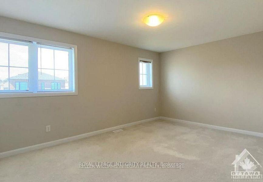 Photo 23 of 18 Eramosa Crescent, Ottawa, Kanata - Kanata Lakes/Heritage Hills — HOMEH