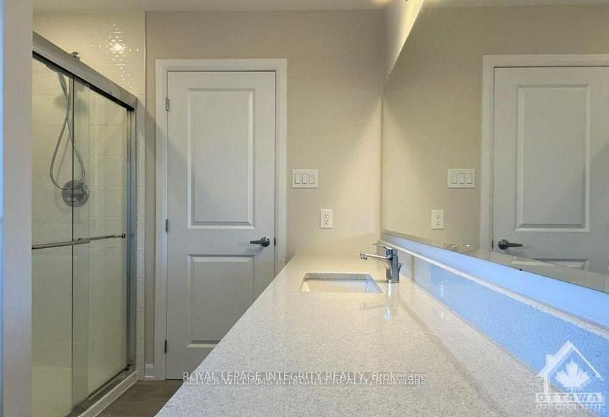 Photo 29 of 18 Eramosa Crescent, Ottawa, Kanata - Kanata Lakes/Heritage Hills — HOMEH